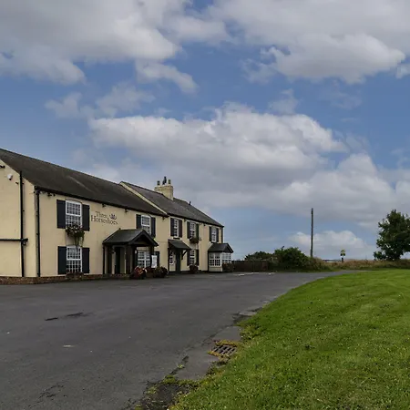 Three Horseshoes Inn-3